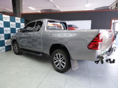 17764Toyota Hilux008-th.jpg